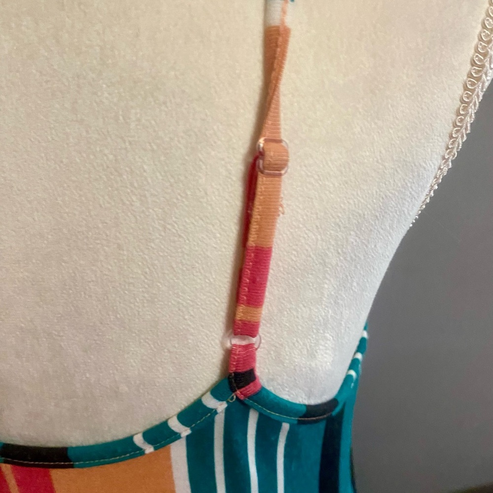Striped Multicolor Dress Size S - Picture 9 of 9